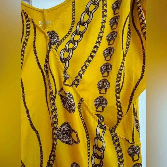 Vneck Chain Lock & Key Heart Print Sonoma Blouse Medium Top Ruched Romantic - Picture 3 of 10